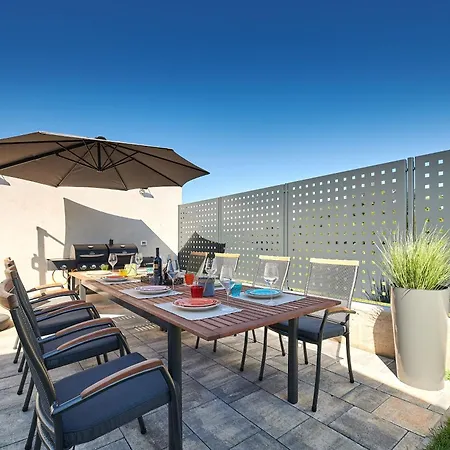 Dolcea Elegant Und Stilvoll Mit Pool * Kastel